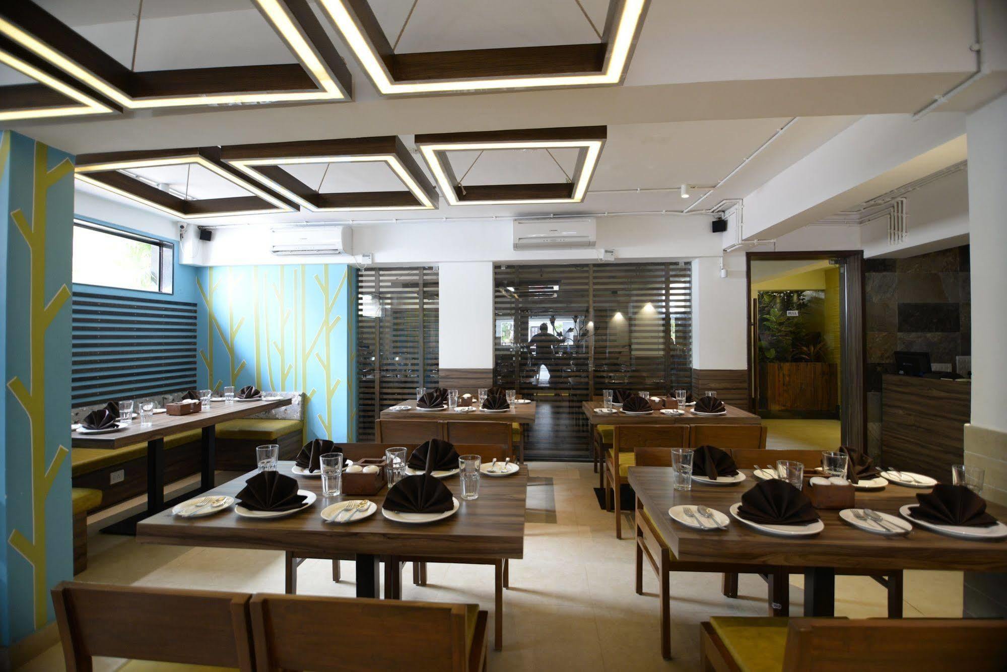 Hotel Sunkissed Plaza Calangute Exterior foto
